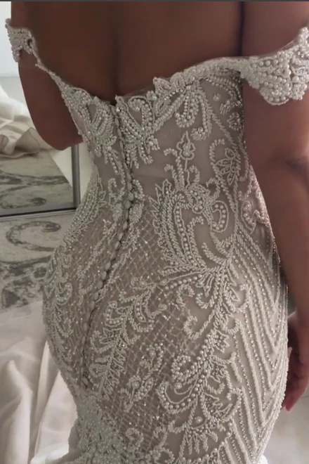 Classic Off the shoulder Sweetheart Pearl Mermaid Chapel Train Wedding Dress - Image 2